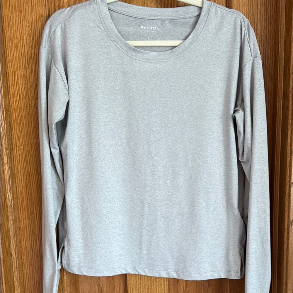 Athleta Gray Women's Long Sleeve Uptempo Top